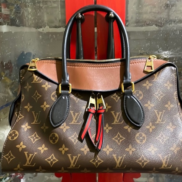 SOLD !!! / Louis Vuitton Truileres MM - Picture 3 of 17